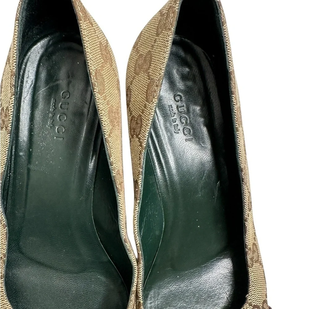 Gucci elegant loafers